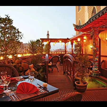 Arabian Courtyard Hotel & Spa-3